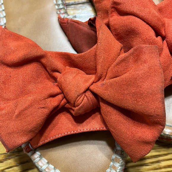 Universal Thread fabric big bow slides.  Orange. Size 8. - Picture 4 of 10